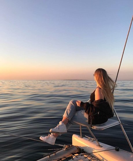 hands onlyfans free nude pictures