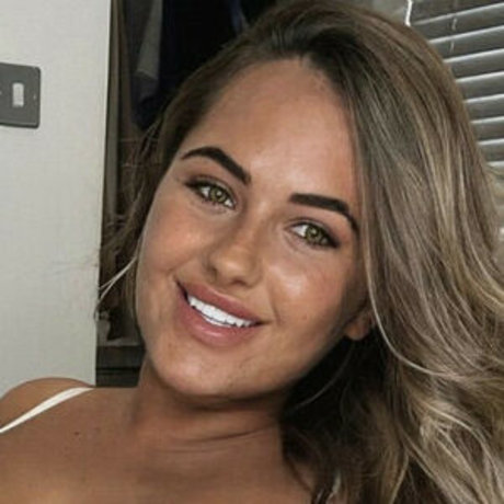 Chelsea Sky perfect pornstar photos