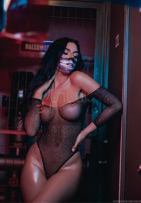 emilymatutt pornstar high quality picture