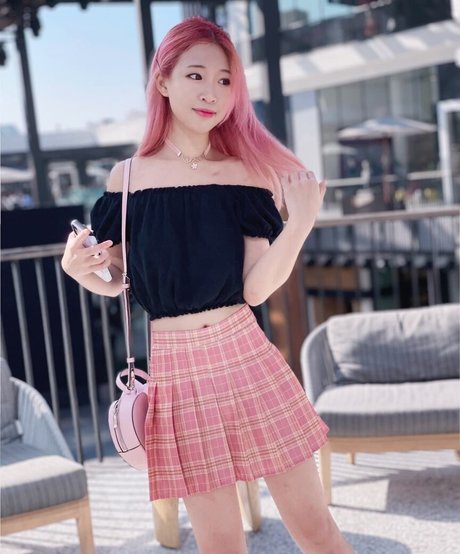 Starrymiu xxx model picture