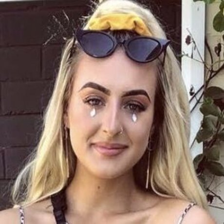 Kellykoopman nude pornstar galleries