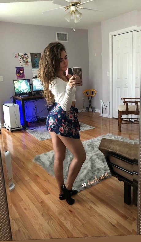 Melipastel top pornstar picture