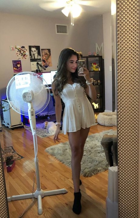 Melipastel sexy pornstar images