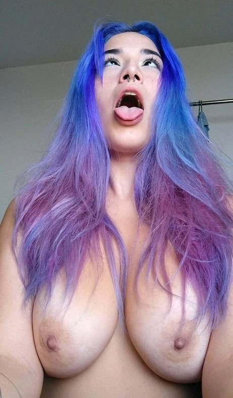 Majusuicide hot pornstar gallery