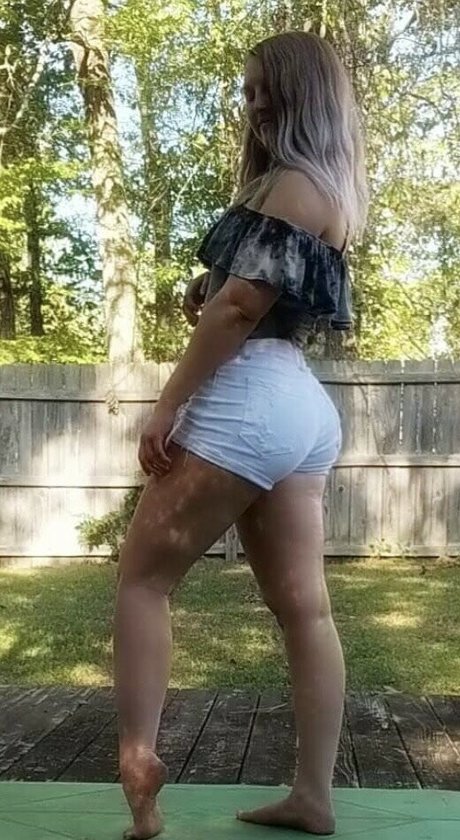 Darbvader_ sexy actress picture