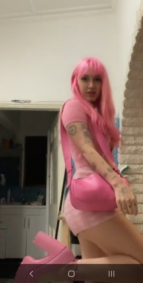 PeachPRC nudes actress archive