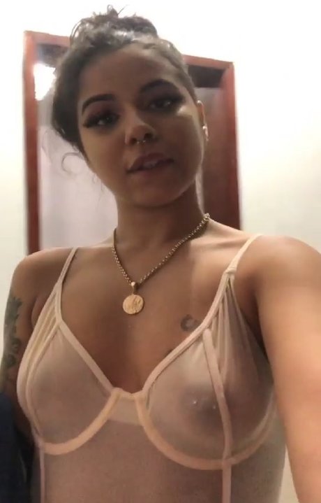 Julia Peixoto best model photos