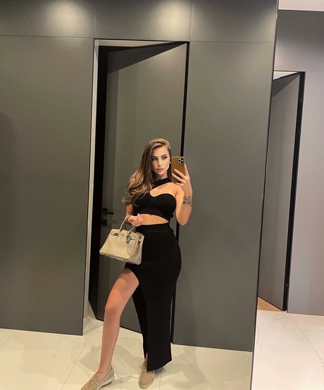 Tina Mayer xxx actress img