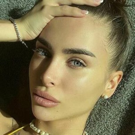 Tina Mayer pornstar sexy images