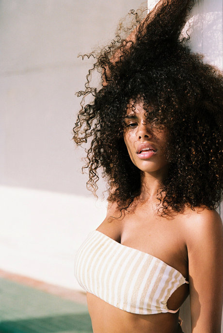 Tina Kunakey beautiful actress pictures