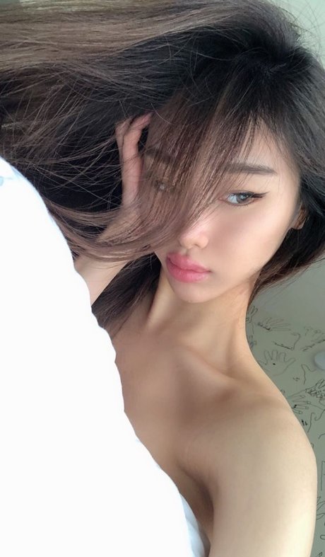 bbymari beautiful pornstar pictures