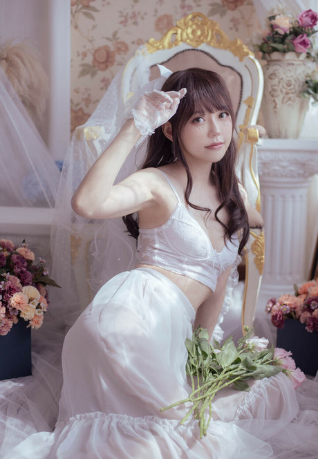 Angie0 0 model exclusive images