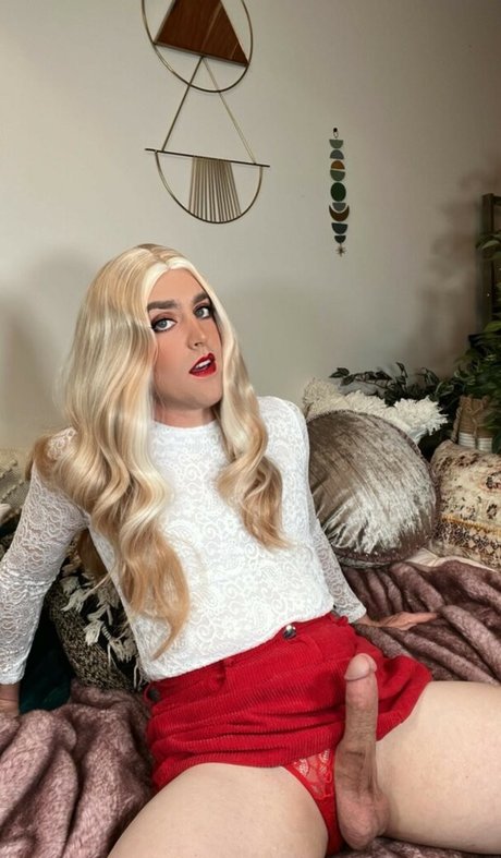 Cdkylie_ star exclusive photo