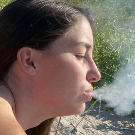 Petitekala sexy star picture