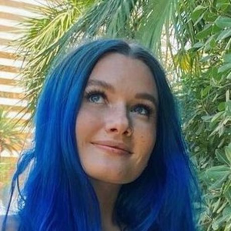 Annalise Mahanes high quality model pictures