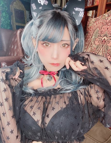 Tsunko pornographic actress galleries