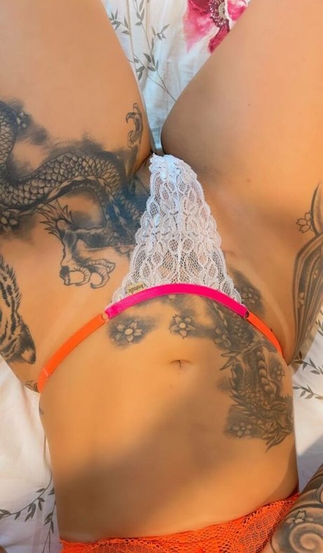 Paulla Naianna pornstar art galleries