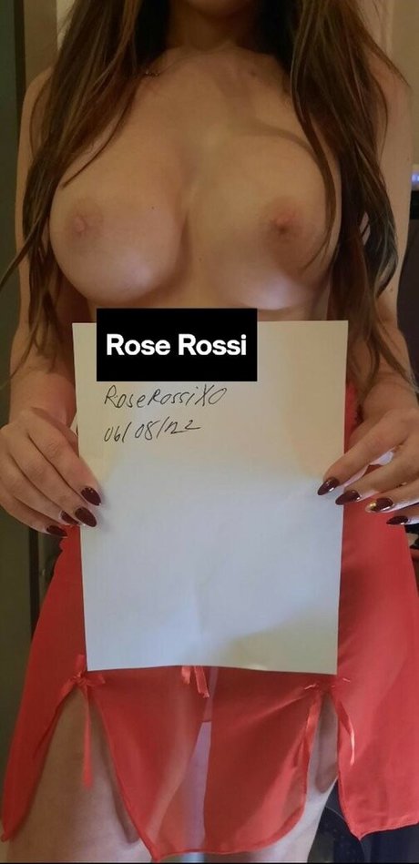 Roserossixoxo pornstar xxx img