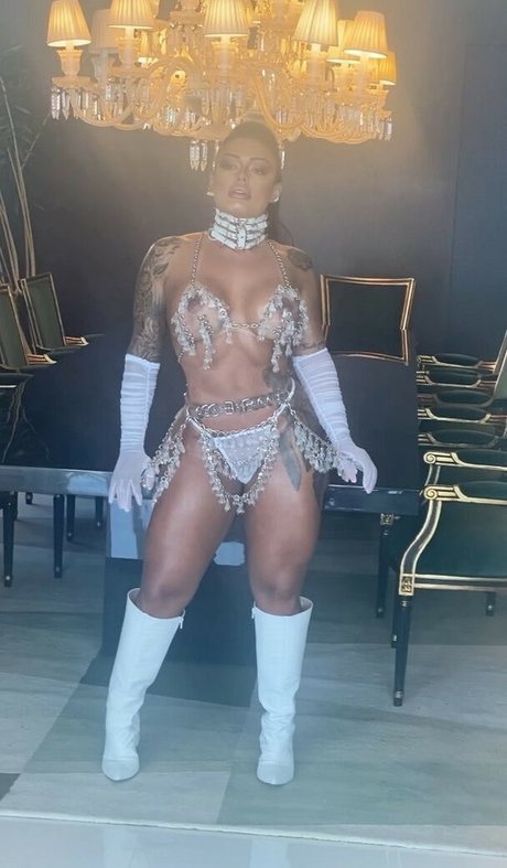 Leila Dantas pornstar sex gallery