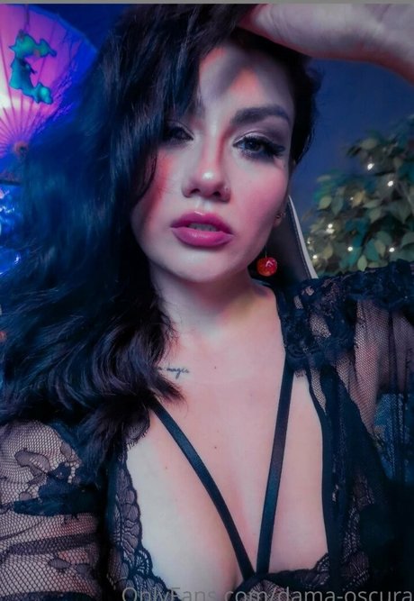 Dama Oscura model gallery