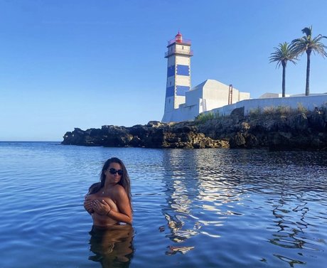 Gemma Kinsley model exclusive galleries