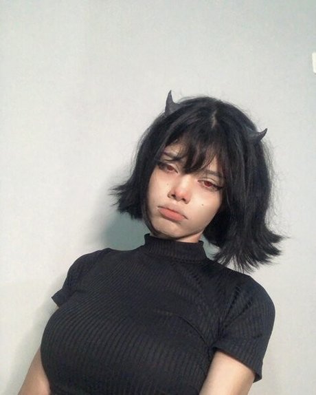 mikaccr naked actress images