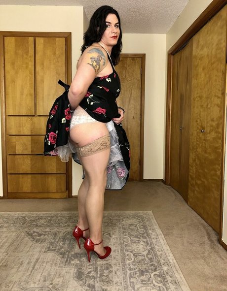 Ms Amber Guesa star xxx archive