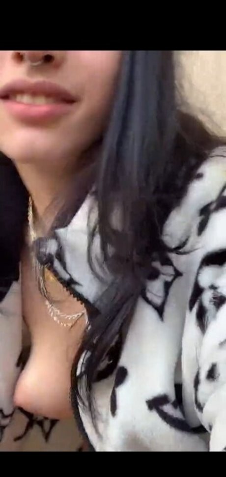 Strychniness model porn galleries