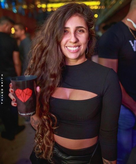 Lorena Porto sexy pornstar images