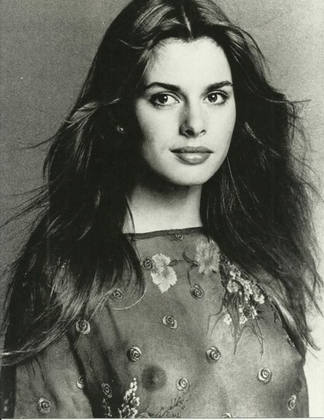 Nastassja Kinski model perfect pics