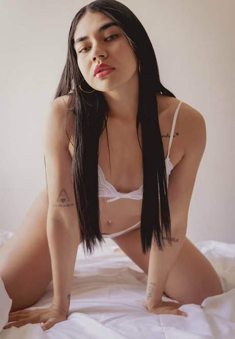 Vanessa Alvarez xxx star archive