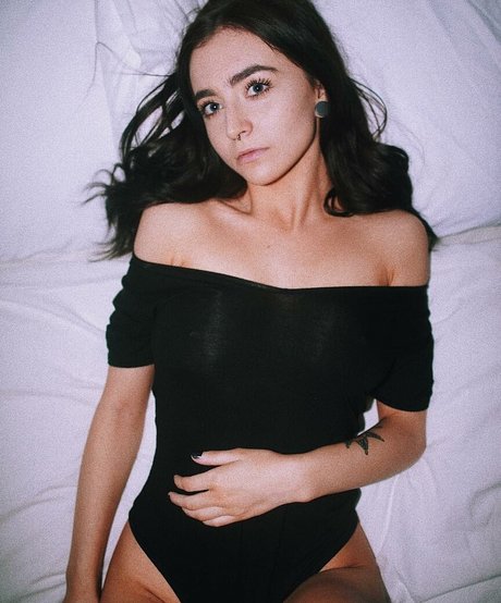 kourtneyxpaige pornstar adult pics