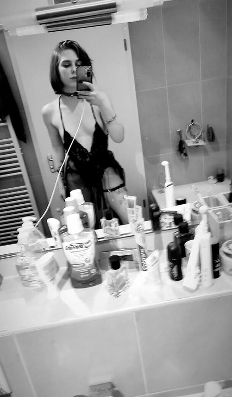 Malena Rutter pretty star pics