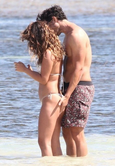 Paula Fernandes star sex pics