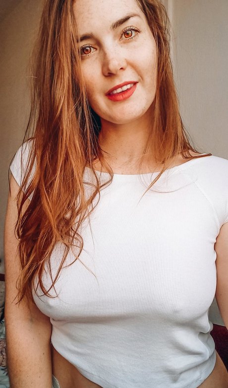 andrejka x naked model pic