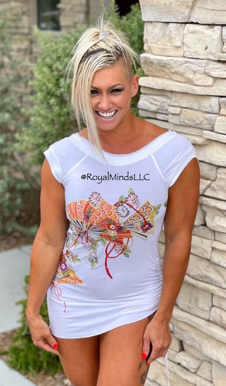 Queenkarma69 model high quality img