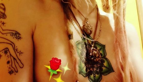 Bambiicandy pornographic star gallery