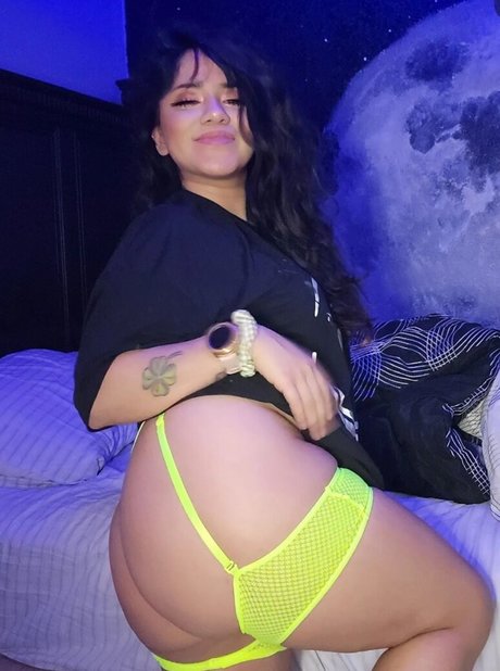 Goddess petals exclusive star image