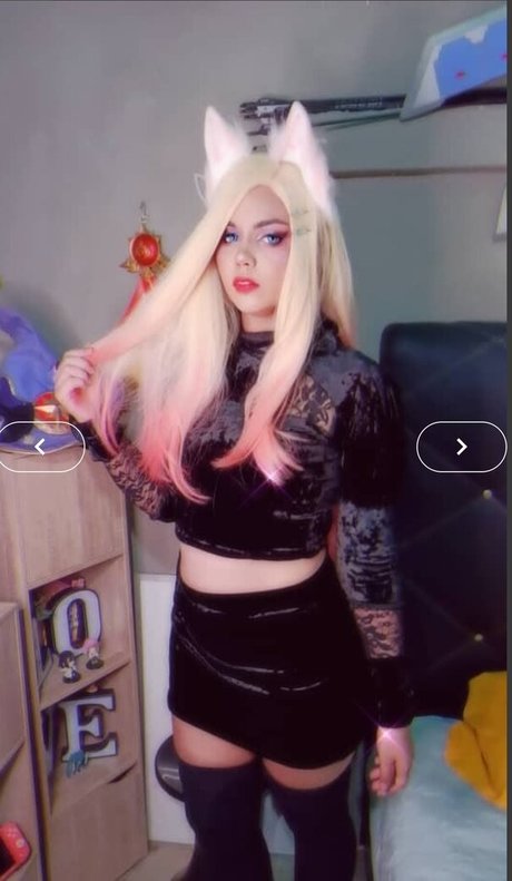 MariiGabii erotic actress picture