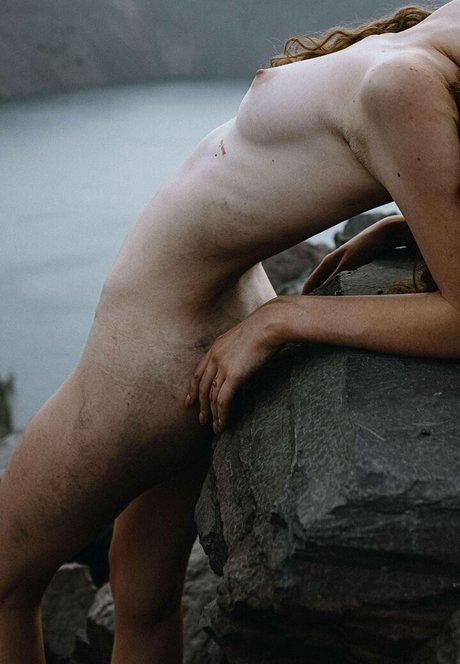 Petitesofi sex model picture