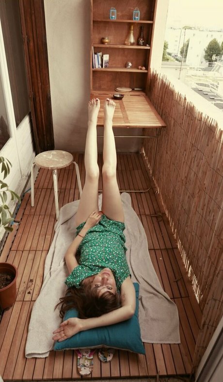 Carine Ribert pretty actress picture