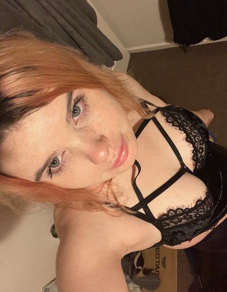 WolfyPlays00 nude star gallery