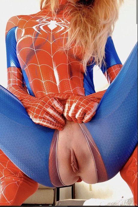 Mattie Doll model nude photos