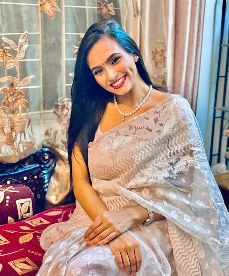 zamilah n star high quality pic