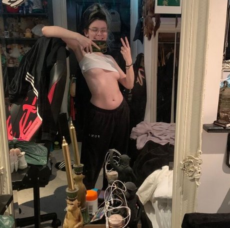 danierruu pretty pornstar pic