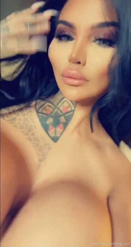 Lady Pleasure model hd photos