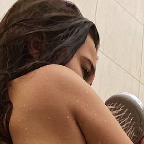 AlexPlayGirl model pretty image