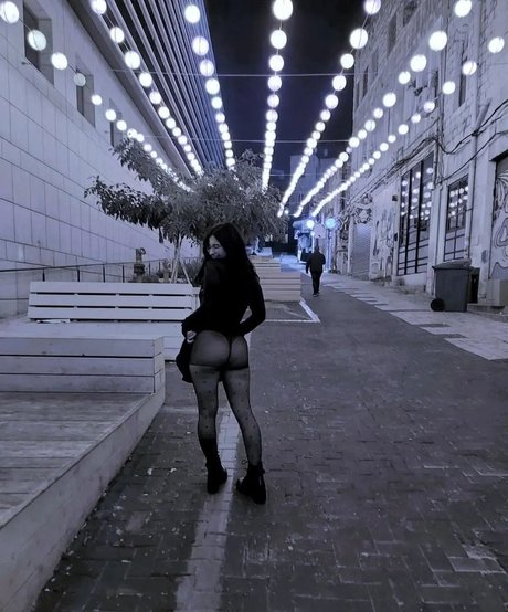 Daddyslilsin nude pornstar picture