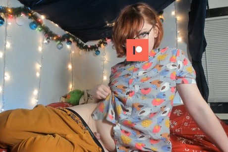 TooMuchTimeMyself art model gallery