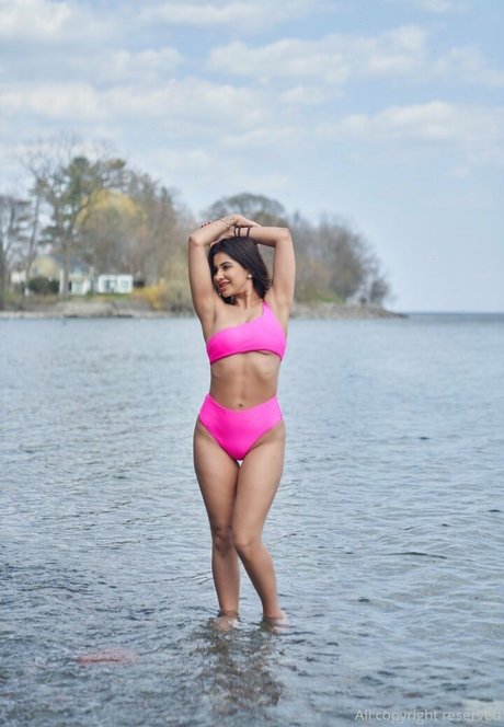 Meeti Kahler exclusive star img